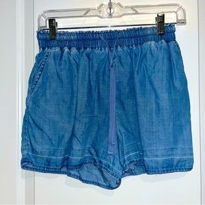 Drawstring Chambray Shorts